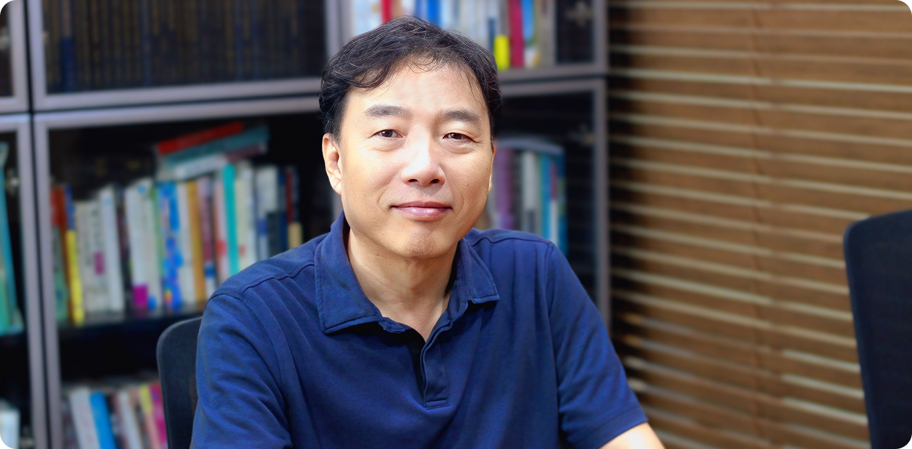 Dr. Pyong Woon Park
